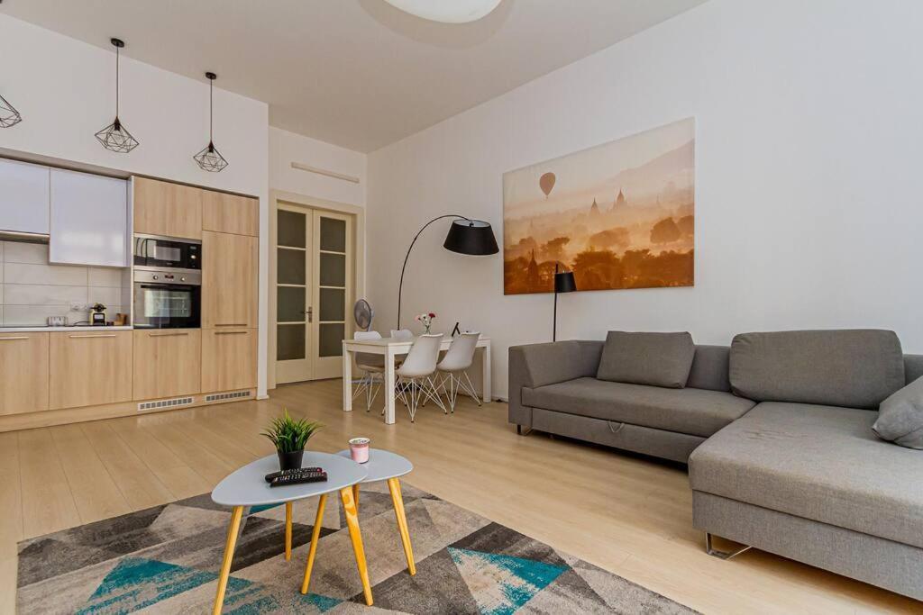 Luminous Design Apartment - W18 Budapest Exterior foto