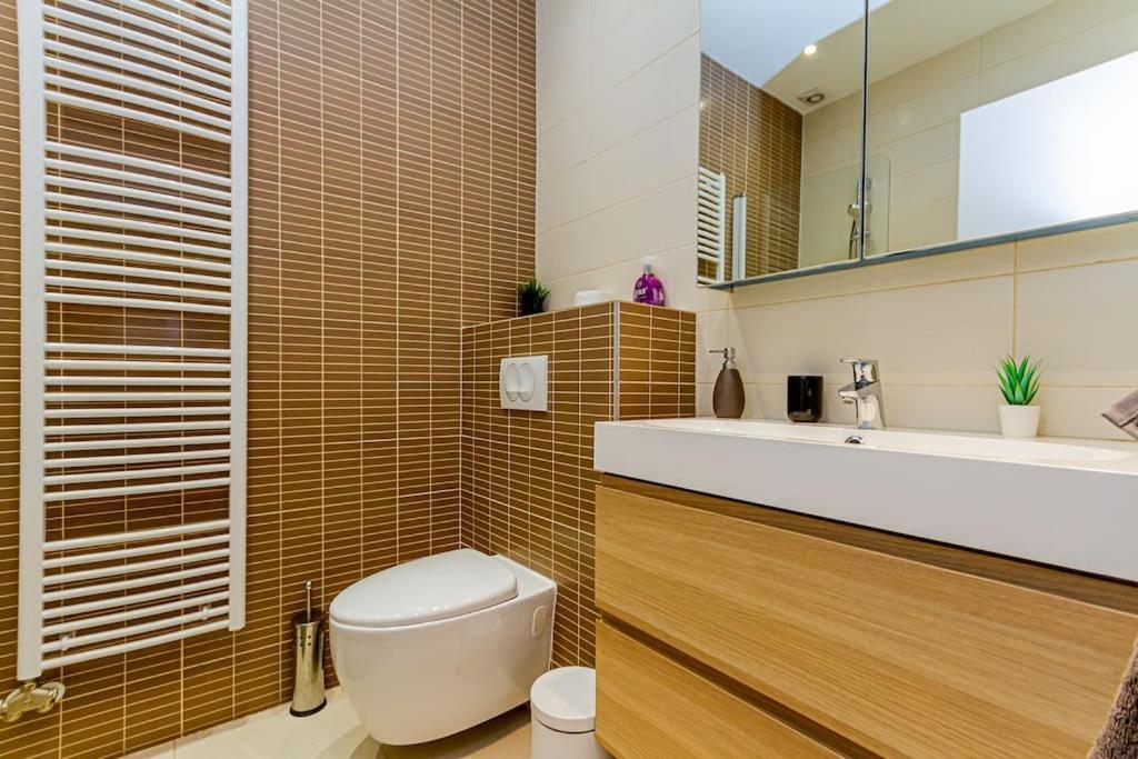 Luminous Design Apartment - W18 Budapest Exterior foto